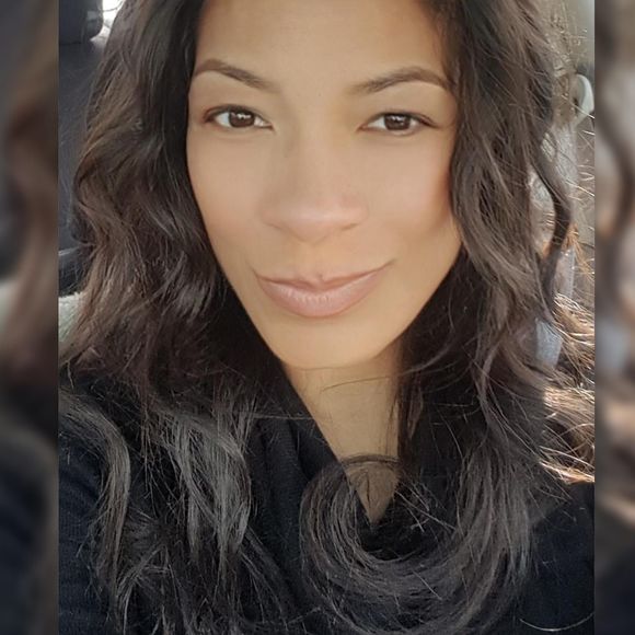 Meet your Posher, Yesi - Picture 1 of 1